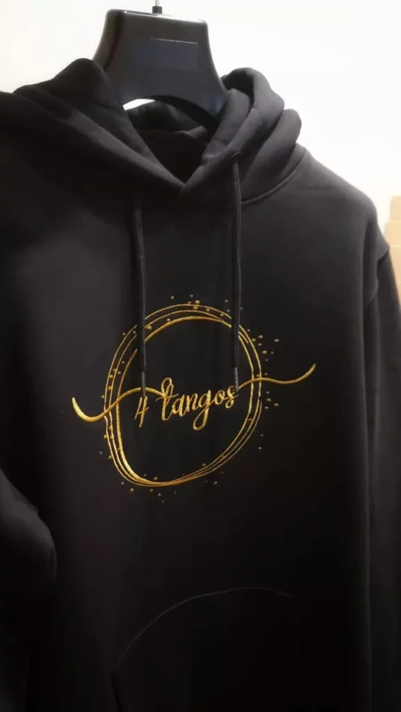 4 TANGOS BLUZA